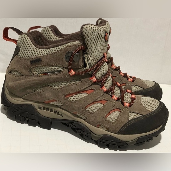 Merrell Moab Women’s Bungee Cord Mid Shoes